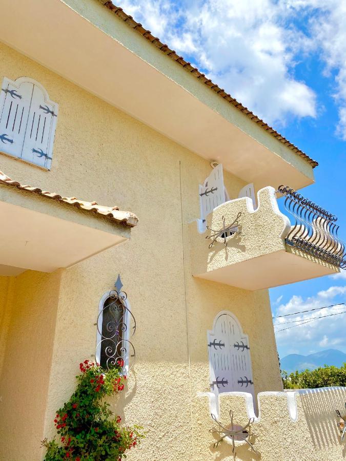 Sperlonga Paradise Suites 500M Dal Mare In Estate Servizio Navetta Per Sperlonga Centro المظهر الخارجي الصورة